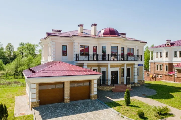 https://newmoscowhouse.ru/media/cache/76/4b/764b05ec323a46bc04fb7f12984a8a8a.jpg